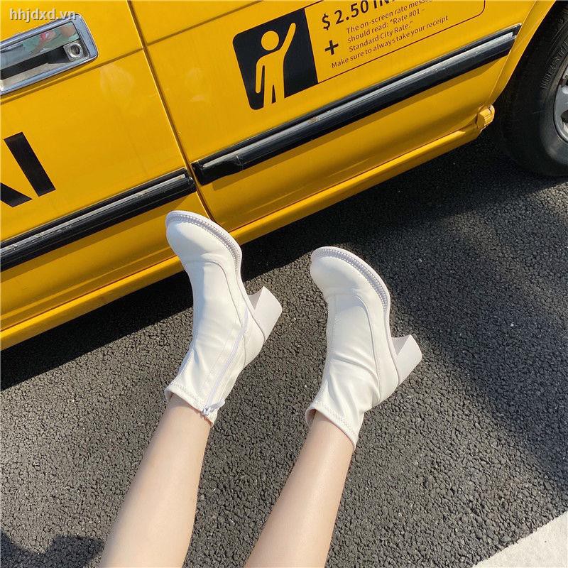 Giày Bốt Martin Gót Vuông Thời Trang 2020 Cho Nữ | BigBuy360 - bigbuy360.vn