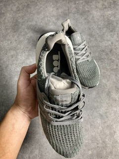 giầy thể thao ultra boost 4.0 xám