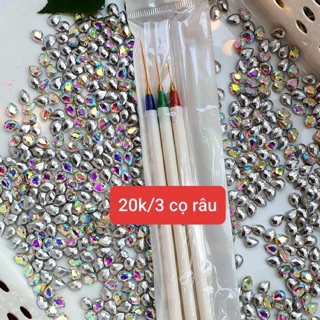 Bộ 3 cọ râu cán đỏ đen