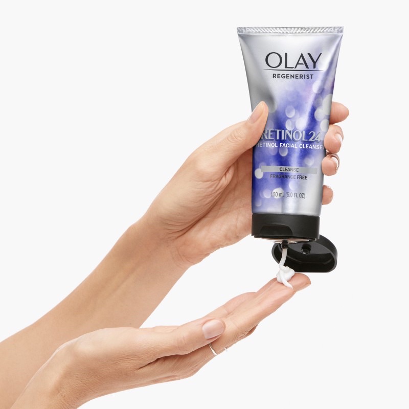 Bộ sữa rửa mặt và kem Olay Retinol 24 giúp da chống lão hoá