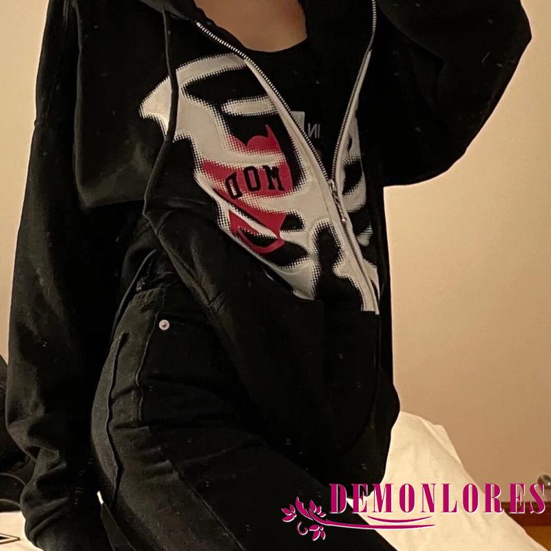 Áo hoodie nữ tay dài in hình đầu lâu cá tính