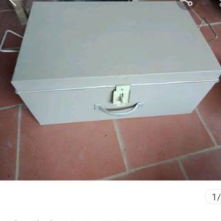 Hòm tôn đựng đồ cá nhân, đựng tài liệu, quần áo loại đại 37x58x27cm