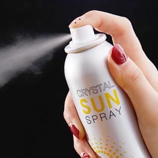 Xịt Chống Nắng Crystal Sun Spray SPF 50+ PA+++ Chính Hãng