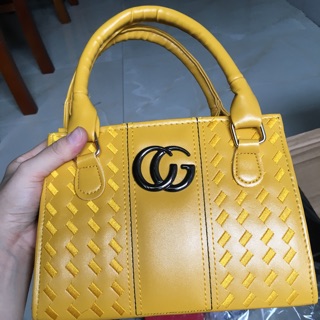 Túi xách nữ thêu