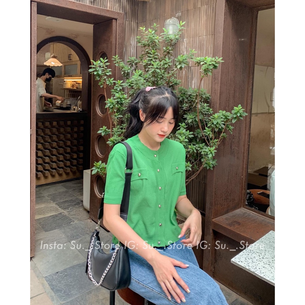 Áo len mỏng cổ tròn túi giả đính cúc A2326 SUSTORE