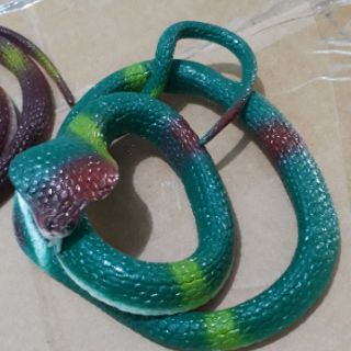 Rắn mủ 3D mô phỏng rắn thật
