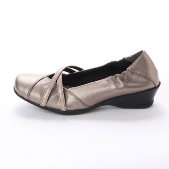 Giày works traveler