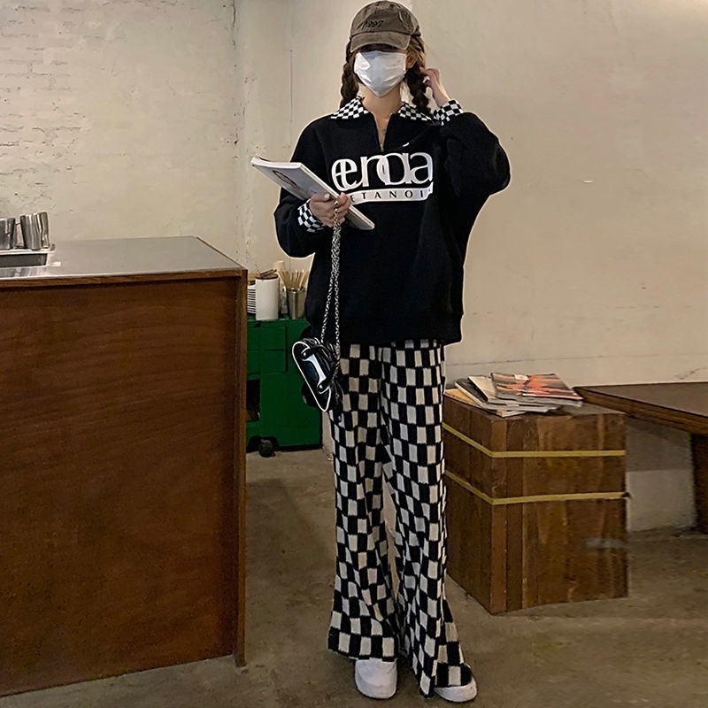 Quần ống rộng họa tiết ô vuông thời trang