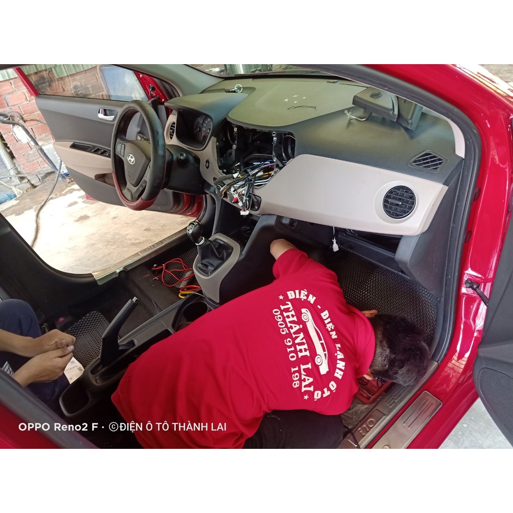 Màn android ô tô OLED C2 , Vietmaps S1, Navitel, Google maps. Tìm kiếm giọng nói OLED bản quyền