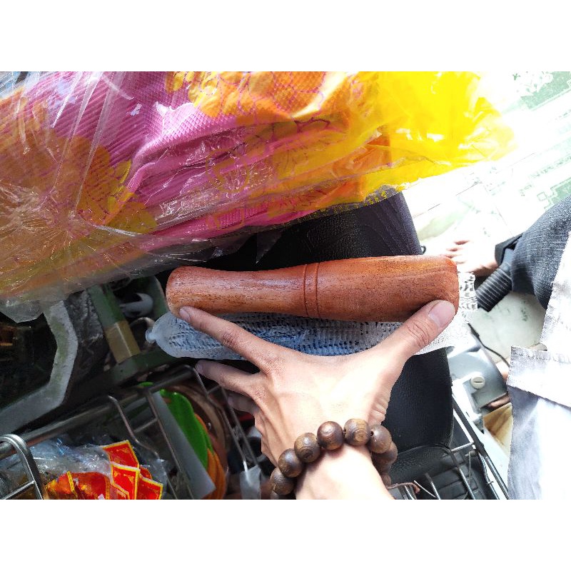 Chày gỗ tự nhiên
