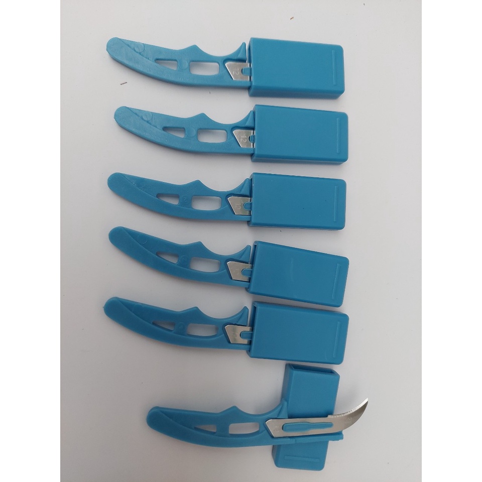 1 lưỡi dao thiến heo, chó, mèo