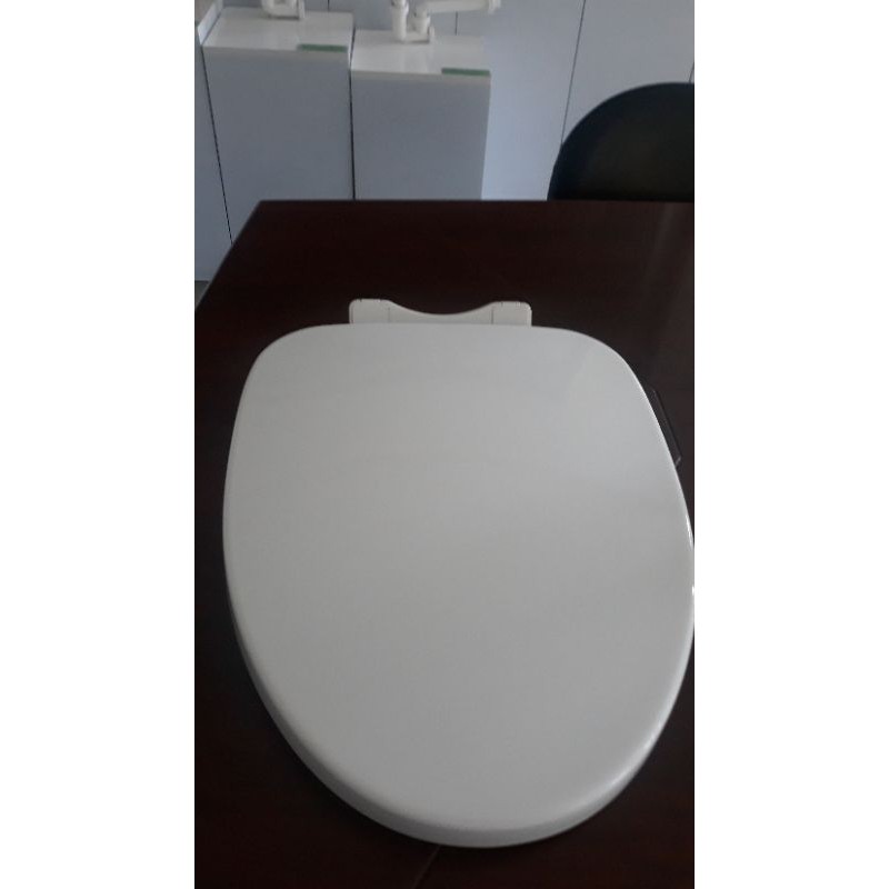 NẮP BÀN CẦU THAY THẾ TC385VS TOTO