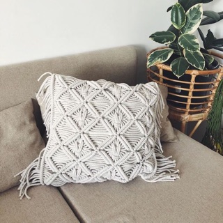 Gối trang trí macrame, trang trí nội thất theo phong cách bohemian