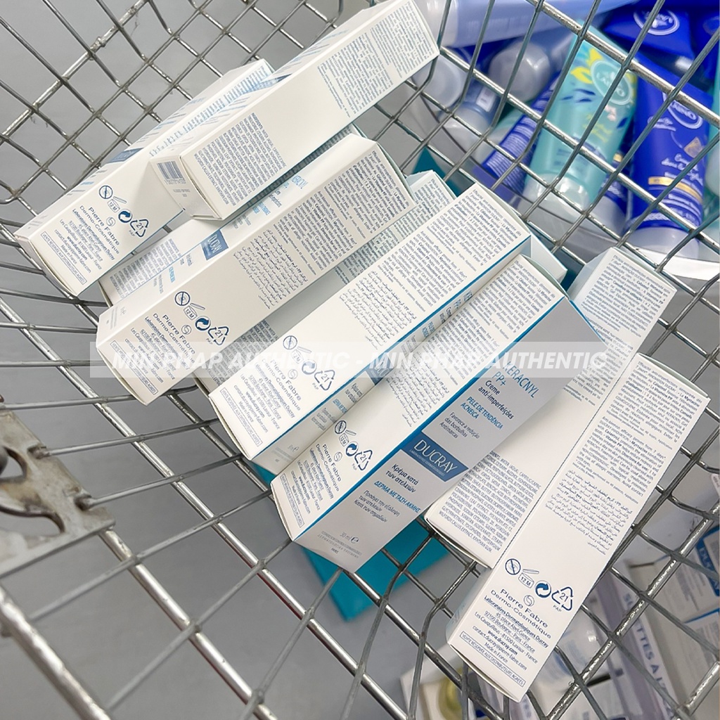 Kem Dưỡng Cân Bằng Dầu Và Giảm Mụn Ducray Keracnyl PP 30ml Nội Địa Pháp