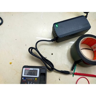 sạc pin lithium 12,6V-5A (có quạt làm mát)- sạc pin lithium 14,6v5a