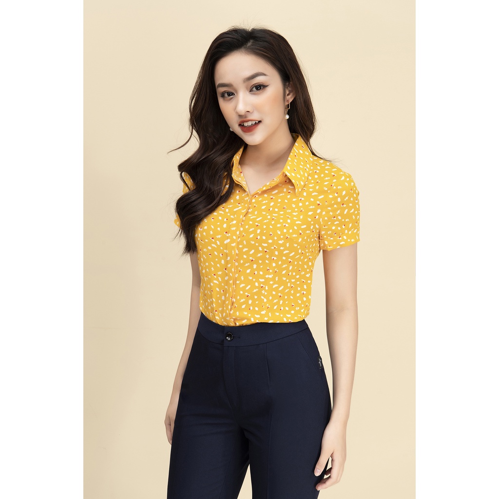 Áo Sơ Mi Nữ Ngắn Tay Cổ Đức Cao Cấp LUPERI LFSM1121 Chất Liệu Lụa Cát Cho Nữ Công Sở