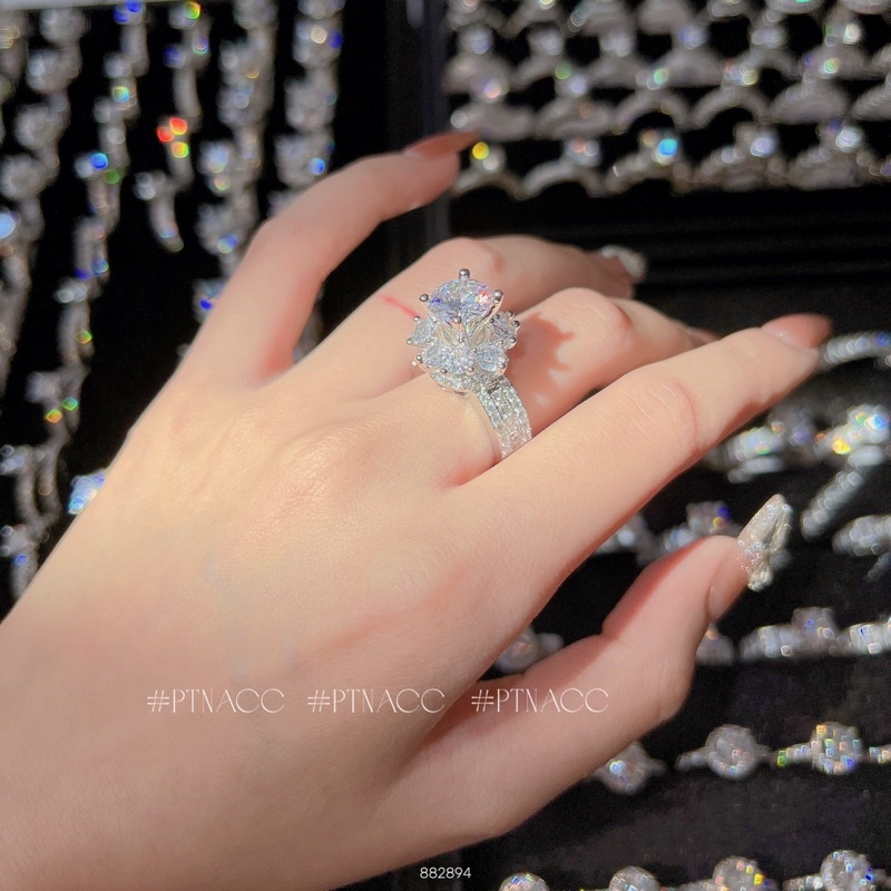 Nhẫn xi bạch kim cao cấp, nhẫn nữ đế hoa đính đá sang trọng .PTNACC.