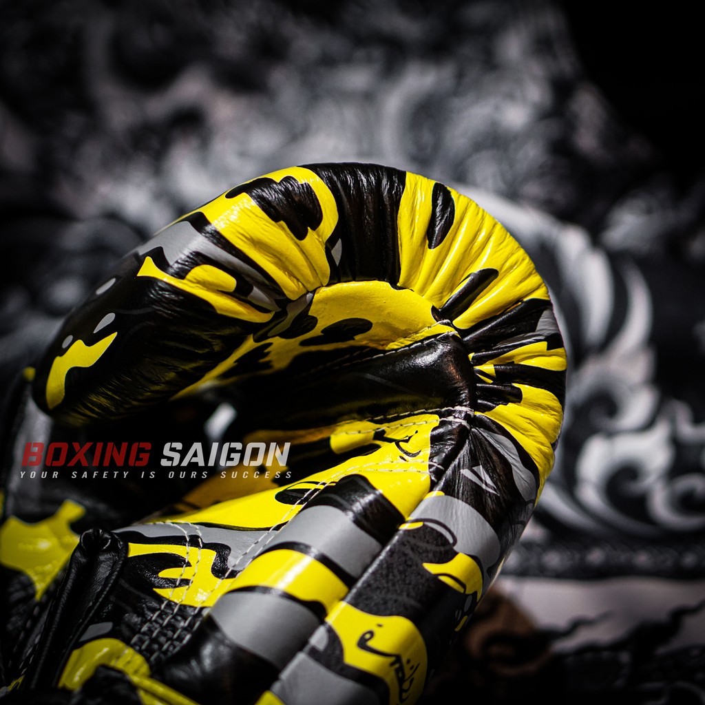 Găng tay boxing Fairtex ONE X Mr.Sabotage