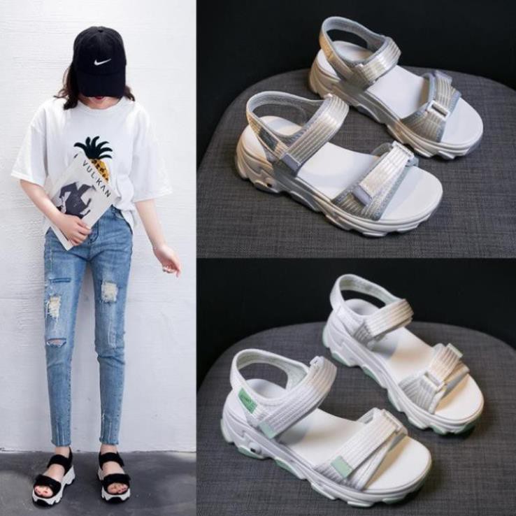 Giày Sandals nữ, Sandal Nữ Sandal Đế Xuồng Học Sinh Cao 3Cm Hàng Công Ty Siêu Đẹp Êm Và Nhẹ Hai Màu Đen Trắng Form Chuẩn