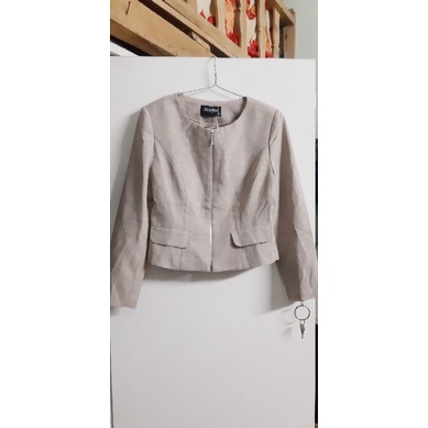 Áo khoác ngắn Sophie design
