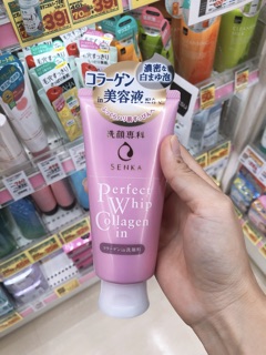 Sữa rửa mặt SENKA PERFECT WHIP