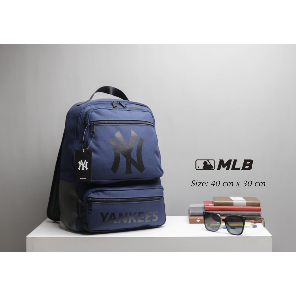 Balo nam nữ thời trang, chất liệu chống thấm, có ngăn laptop, khóa logo xịn xò MB8004