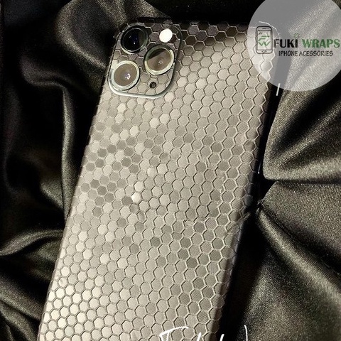 Tấm Dán Skin Full Viền Mặt sau Black HoneyComb Dành cho 13prm , 12prm , 11prm, x, xsm , 6p , 7p , xr - FukiShop