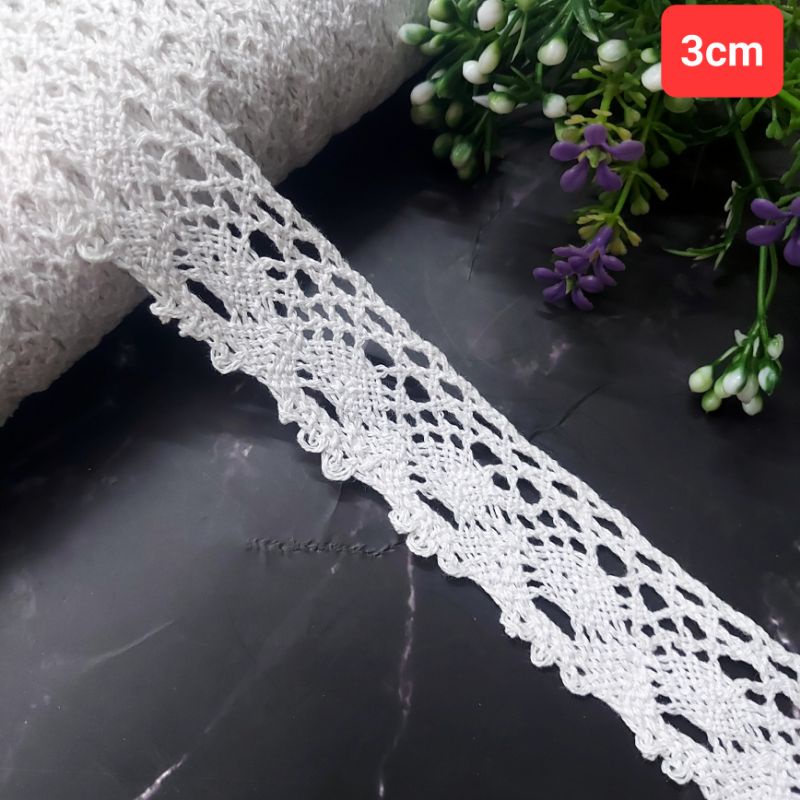 Ren chỉ cotton , màu trắng , size từ 1.3cm đến 4.5cm