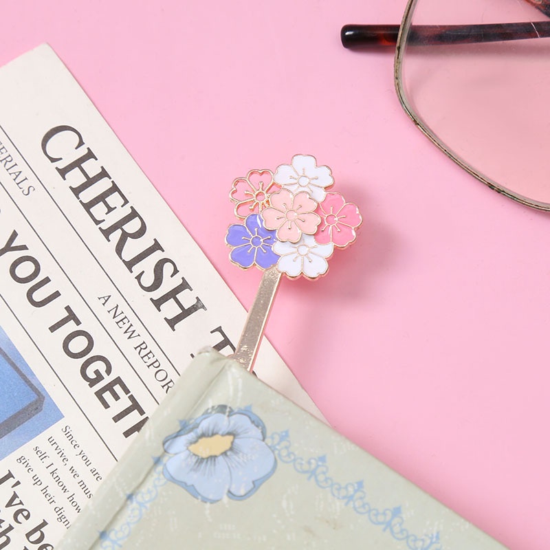 1 Thẻ Đánh Dấu Sách Bằng Hợp Kim Hình Hoa Anh Đào Hoạt Hình Sáng Tạo