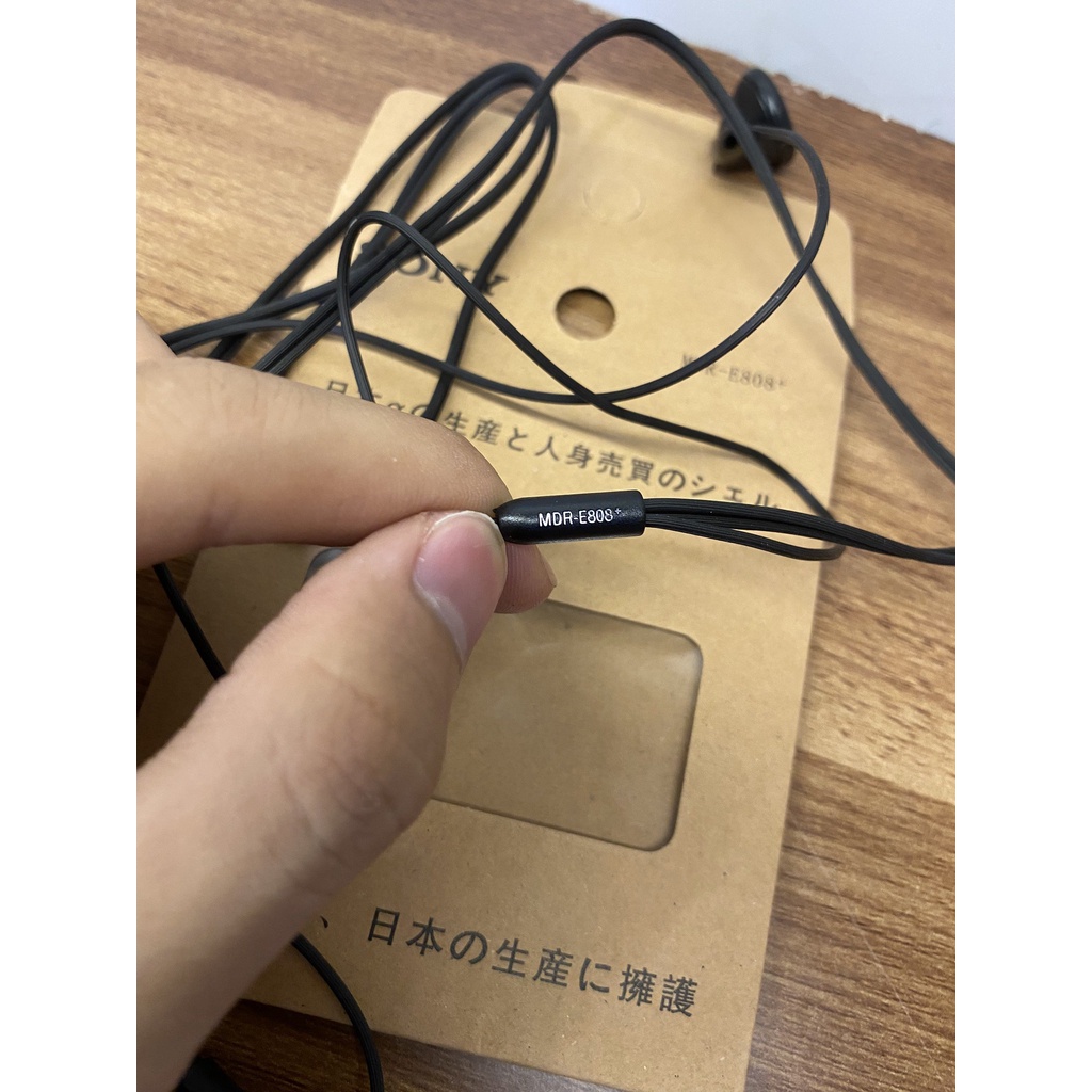 Tai nghe nhét tai sony MDR-E808+ siêu trầm chính hãng made in japan bass nặng chất âm cực hay, tặng kèm mút đệm