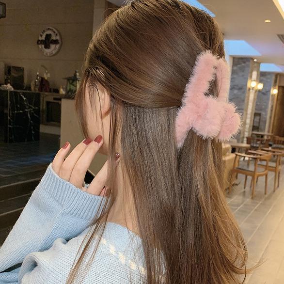 Kẹp tóc càng cua phủ lông nữ tính thời trang hottrend Hàn Quốc Mely