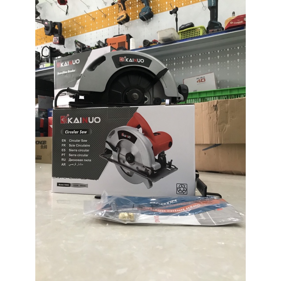 Máy cưa gỗ Kainuo 7005C (1050W)