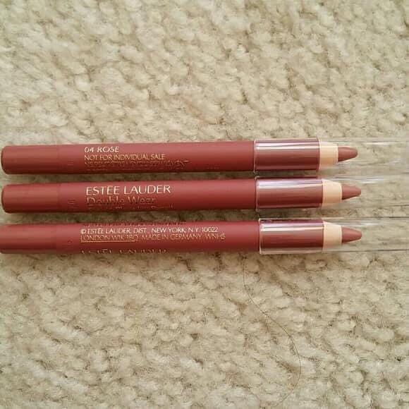 Estee Lauder- Chì môi Double Wear Stay in Place Lip Pencil 18 Nude
