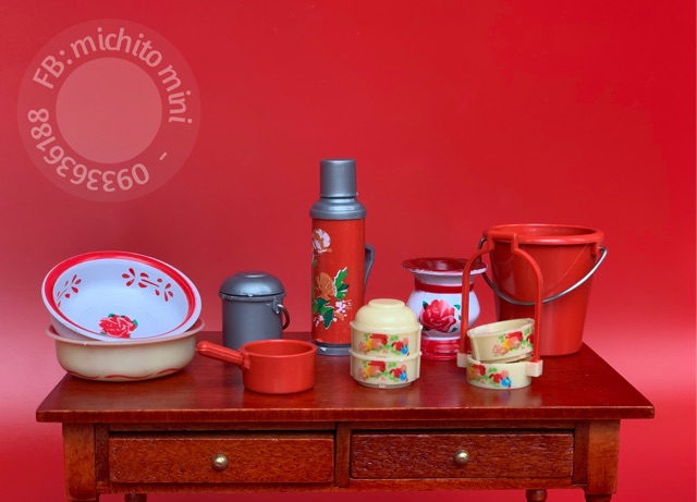 Mô hình set đồ đạc phong cách bao cấp cho búp bê