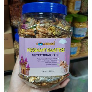 Thức ăn hamster mang thai và nuôi baby