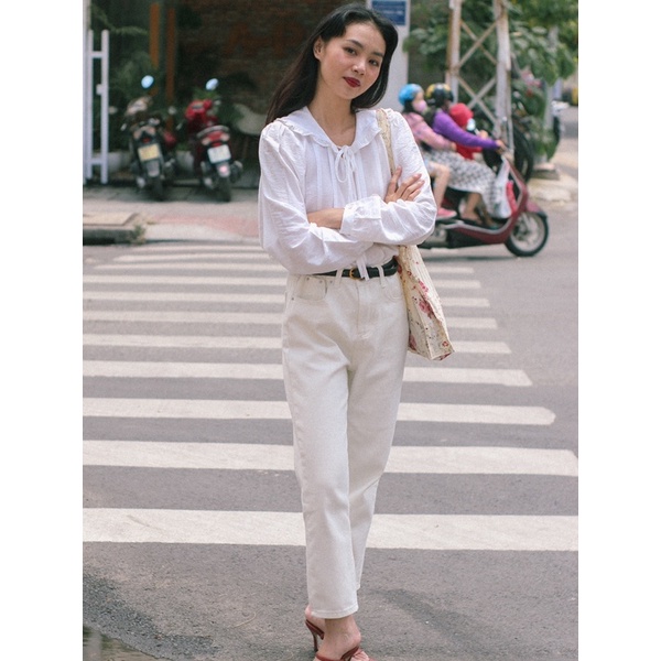Ariustees- Quần Creamy Straight Jeans