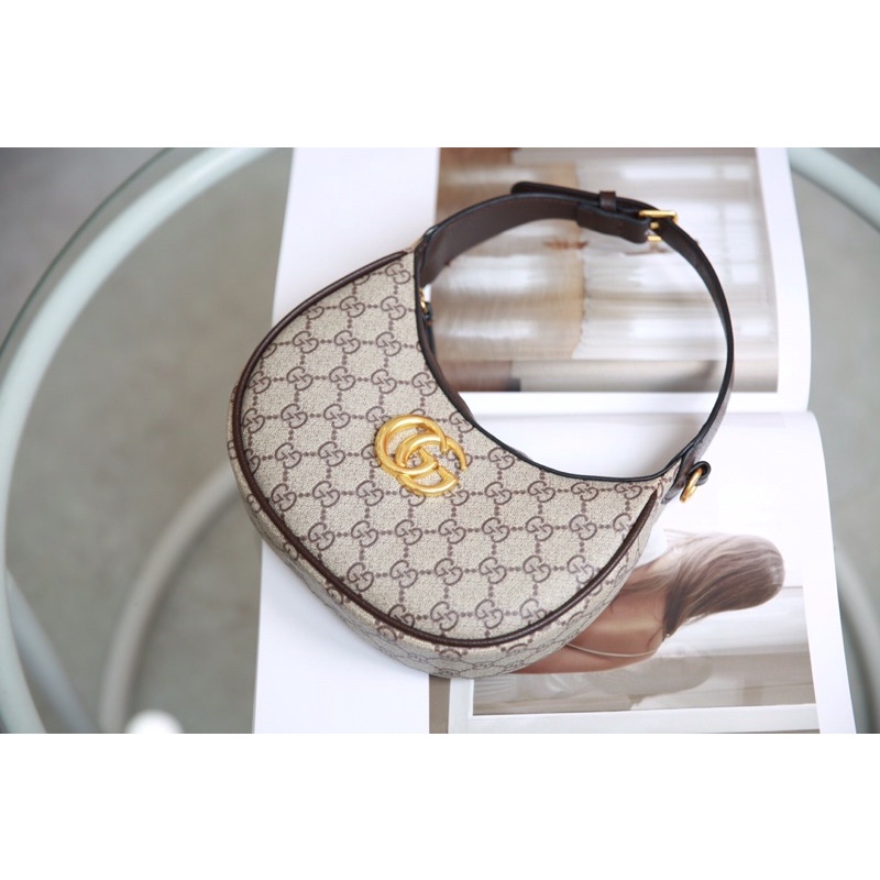 Túi gucci kẹp nách