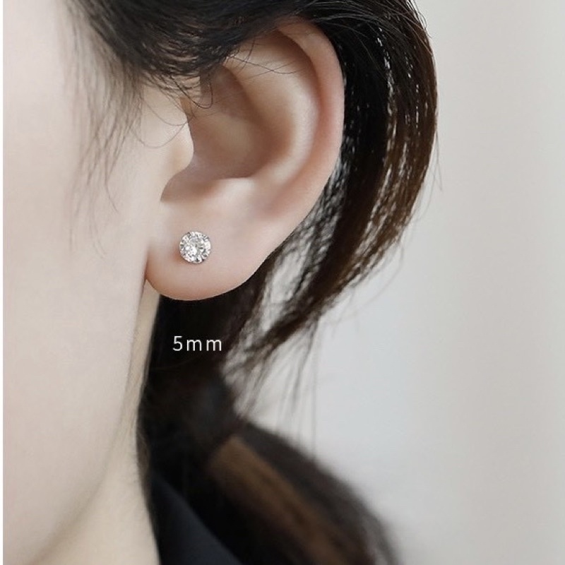 1 CHIẾC NỤ TAI BẠC NAM NỮ ĐÁ 5MM