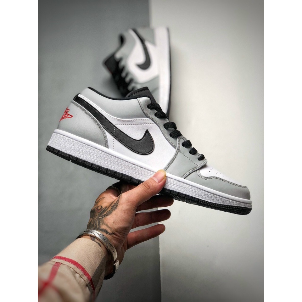 Giày Thể Thao Nike Jordan 1 Low Chính Hãng