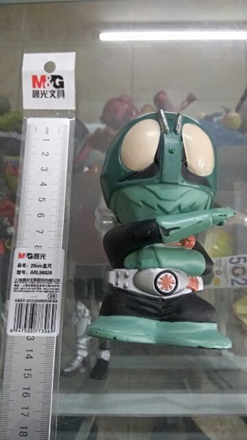 Mẫu siêu nhân để bàn. Đồ chơi Nhật cũ giá rẻ