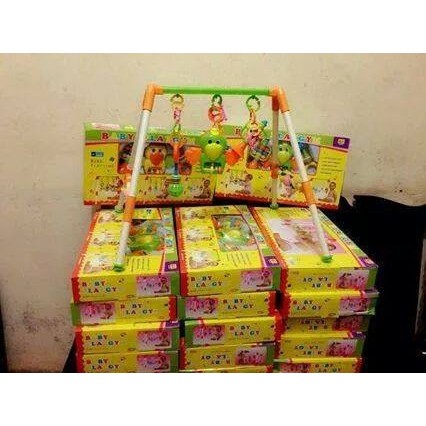 Bộ đồ chơi chữ a có con vẹt kích thích thị giác cho bé