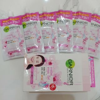 Kem dưỡng trắng da Garnier Thái Lan