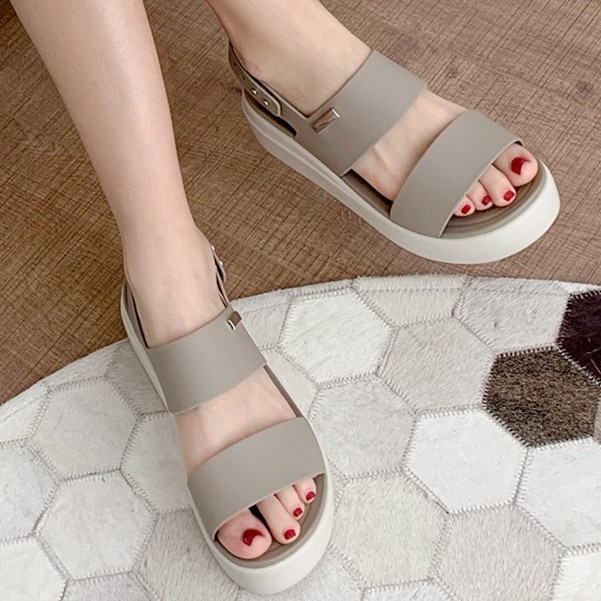 Xăng Đan ĐÊ CAO CÓ QOAI  Nữ Cross  Dép Sandal đế cao 6p  có quai