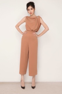 Jum lửng kèm tag cổ đổ