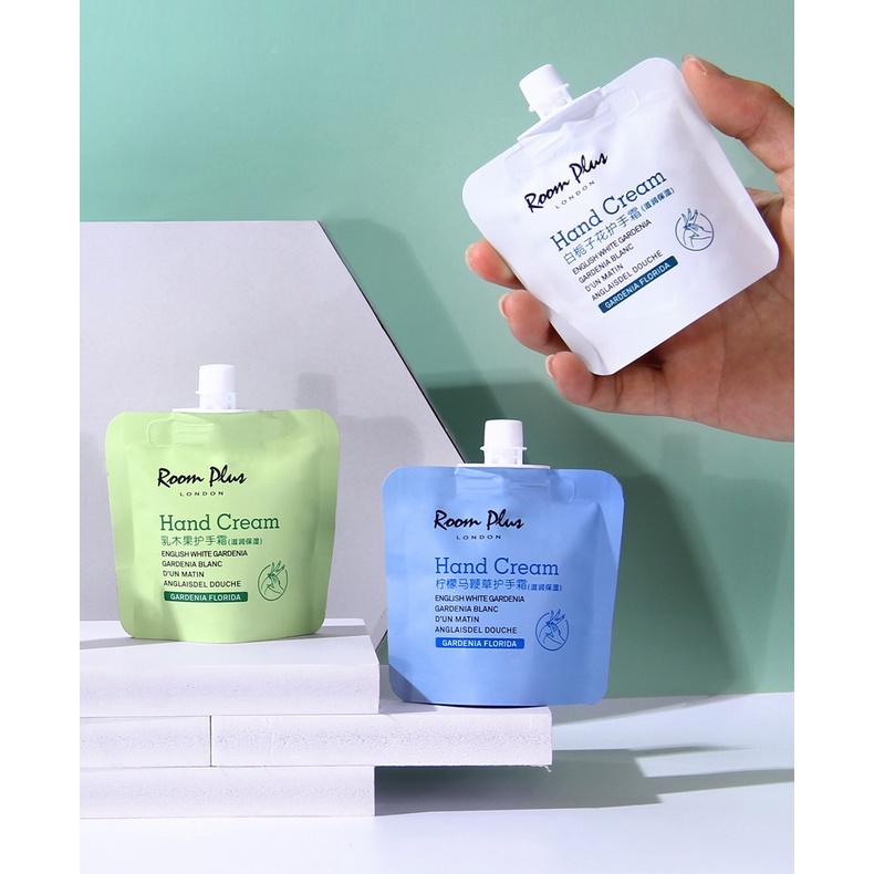 Kem dưỡng ẩm cho da tay Room plus lưu hương lâu dài