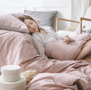 ĐŨI KẺ Ô HỒNG PHẤN - XÁM