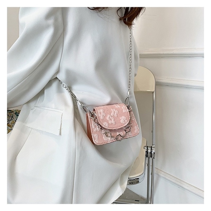 Túi Đeo Chéo Hình Vuông Nhỏ Phối Dây Xích Thời Trang Mùa Hè 2022 NB00043