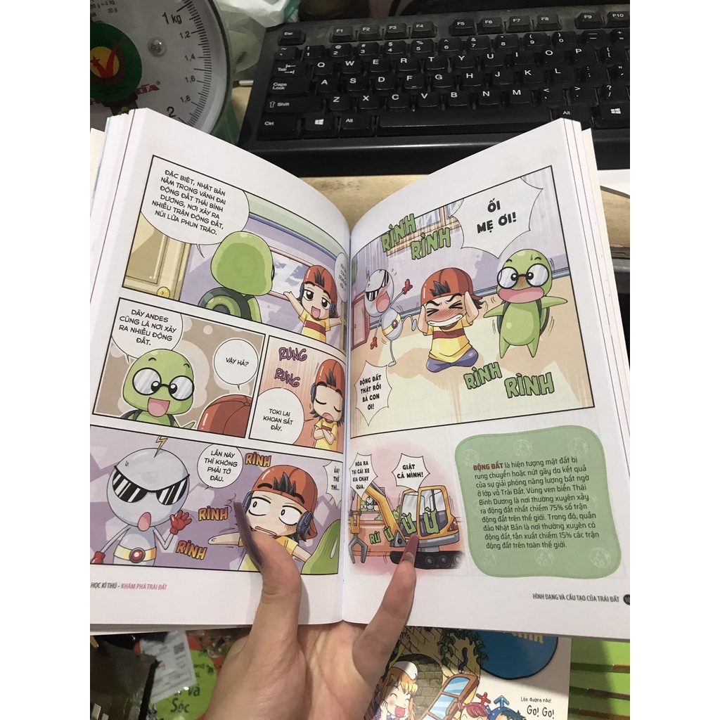 Sách - Quiz ! Khoa học kì thú : Khám phá Trái Đất