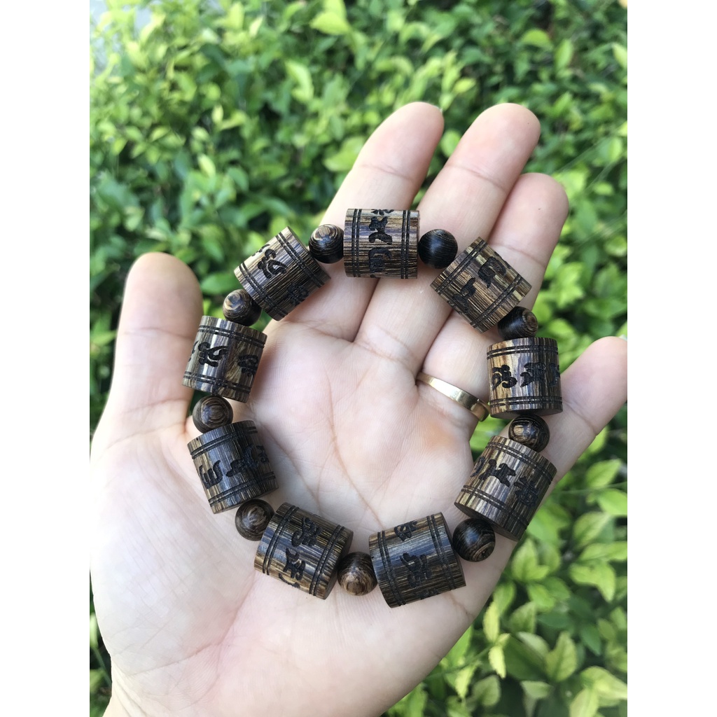 Vòng Trầm Hương Sánh Chìm Khắc Laze - Trầm Hương Nam Sánh Chìm - Khắc Laze