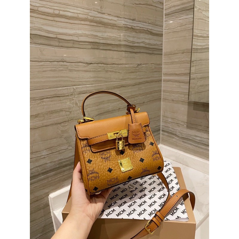 Túi đeo chéo MCM cao cấp
